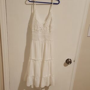 Elegant White Lace Dress